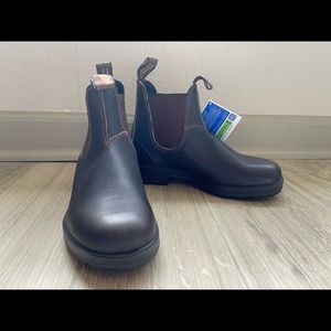 Blundstone boots stout brown NWT